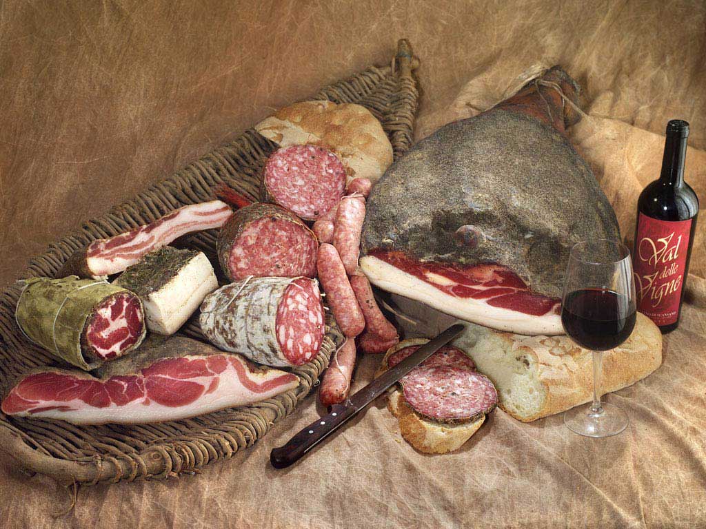 Produzione salumi e Cinta Senese | Poderi Tognetti